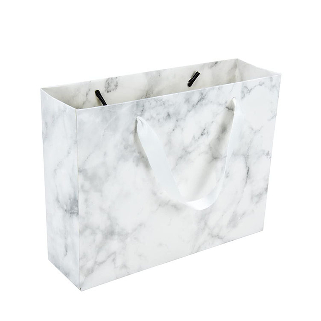 Personalised Paperbag Packaging Boutique Bags Custom Kraft Luxury Shopping Paper Gift Bags With Your Own Logo
