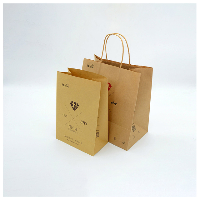 Luxury Custom Logo Black Matt Laminated Gift Cake Flower Shopping Packaging Guangzhou Kraft Paper Bag with Handle